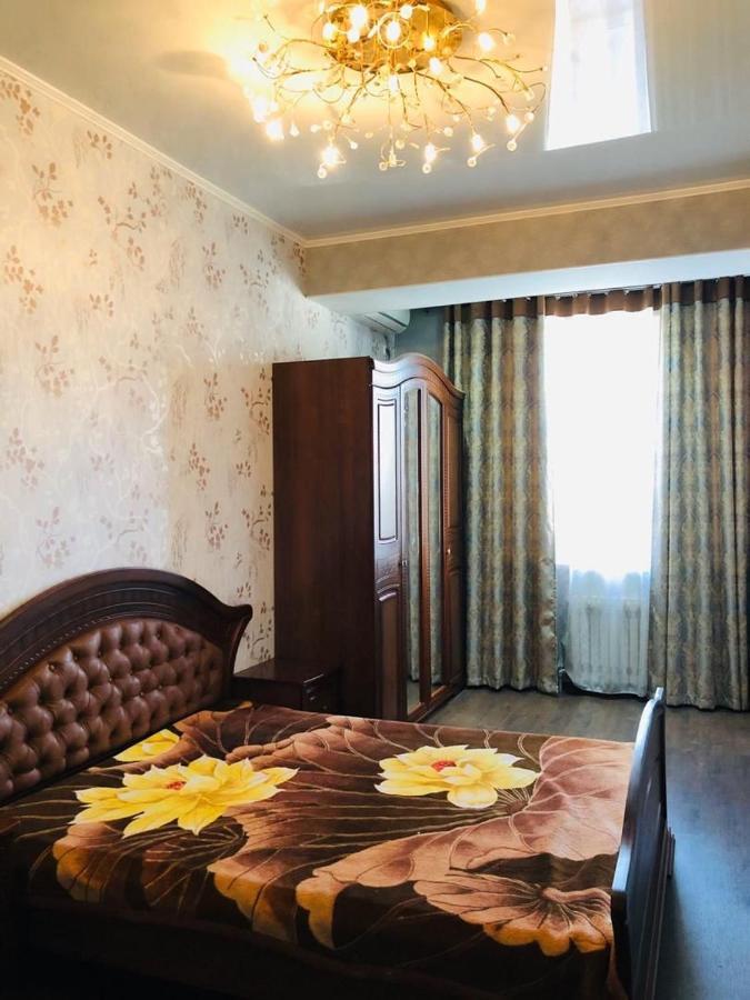 Квартира В Центре Бишкека! Экстерьер фото
